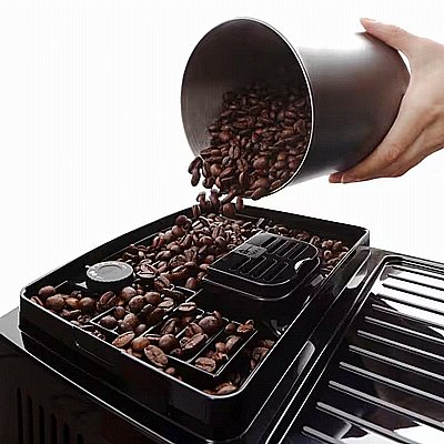 ����� ������ Delonghi Magnifica S ECAM 220.22.GB �� ����� ��� ���� ����