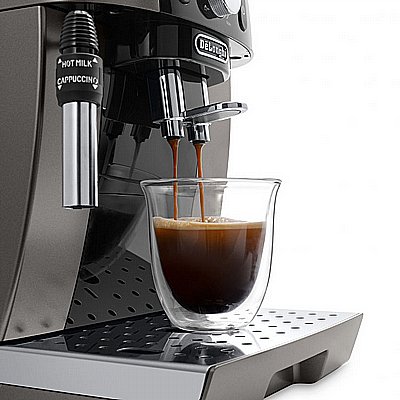 ����� ������ Delonghi Magnifica S Smart ECAM 250.33.TB �� �����