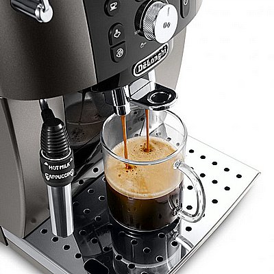 ����� ������ Delonghi Magnifica S Smart ECAM 250.33.TB �� �����