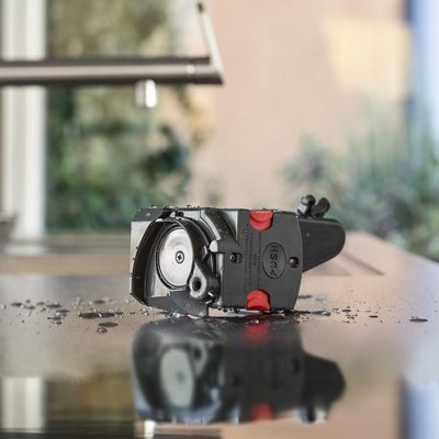 ����� ��� �������� ����� De�Longhi Magnifica Evo ECAM 293.52.B