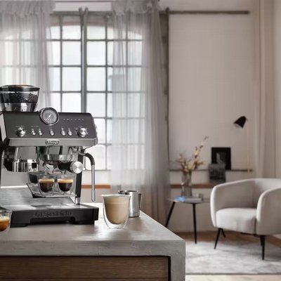 ����� ������ ����� De�Longhi La Specialista Opera EC9555.BK ��� ����